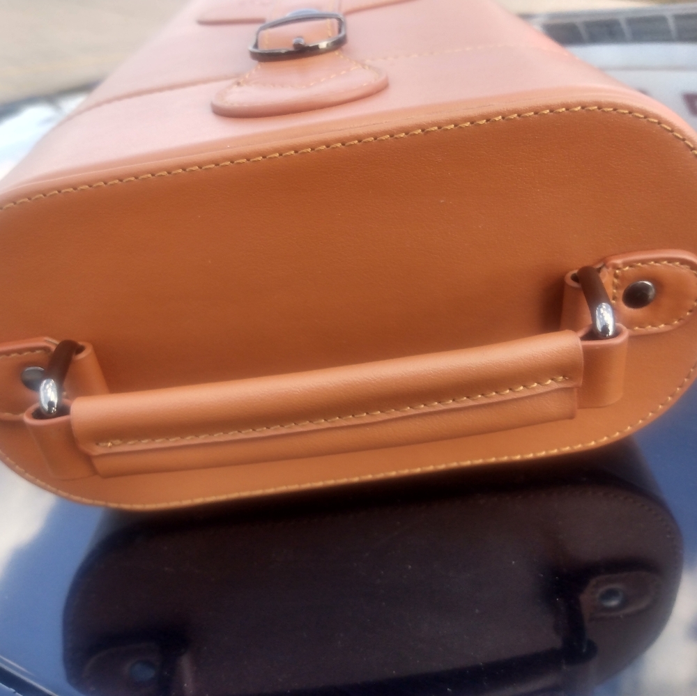 Wine Leather Double Carry Case - Picture 2 of 11